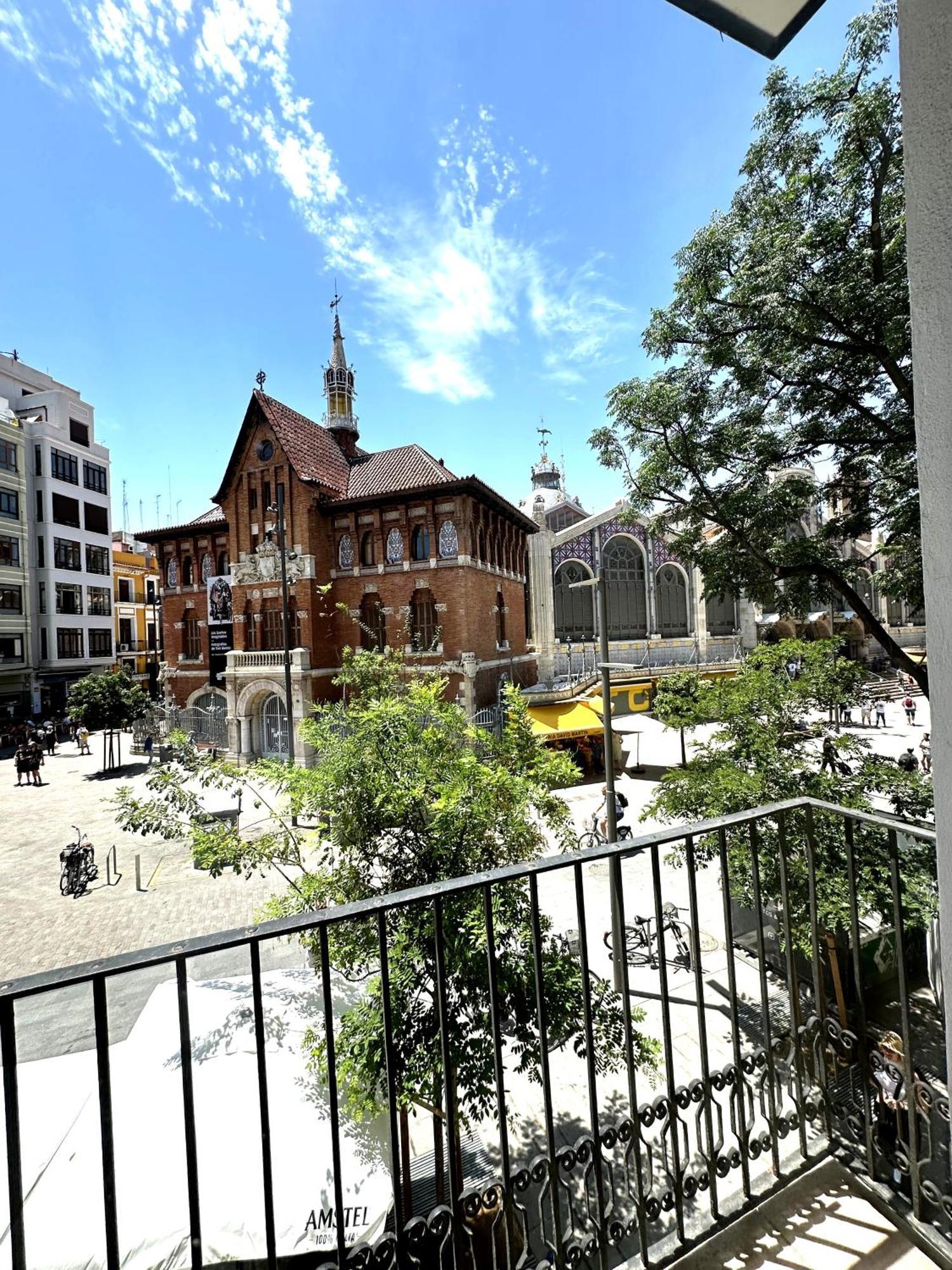 Mercado Central Suites Валенсия Екстериор снимка