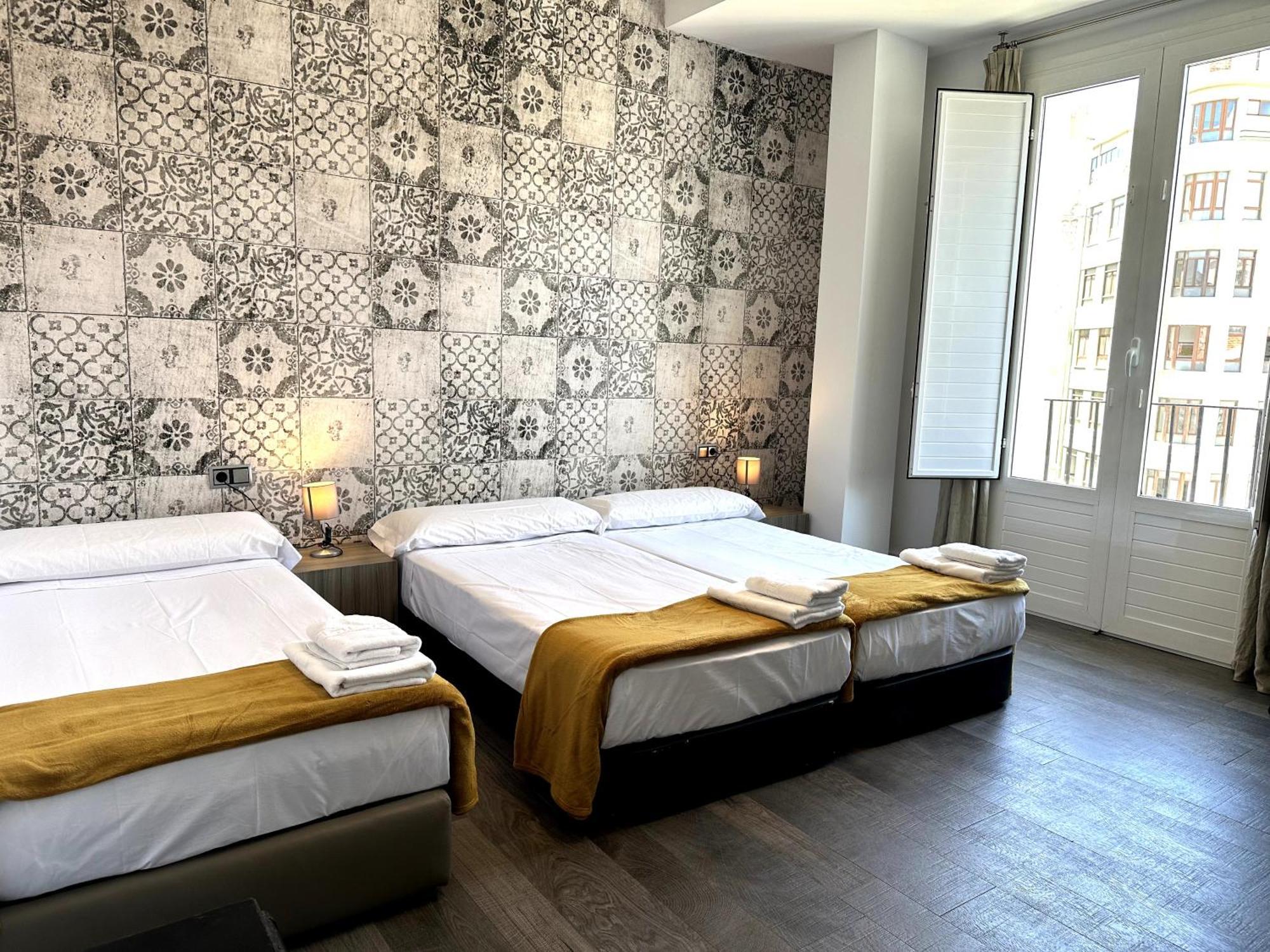 Mercado Central Suites Валенсия Екстериор снимка